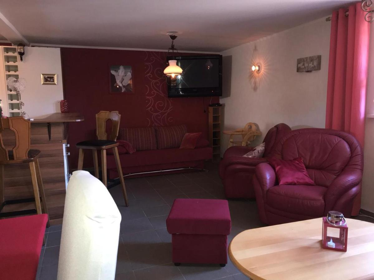 Fun4All-Holidayhome Medebach Eksteriør bilde